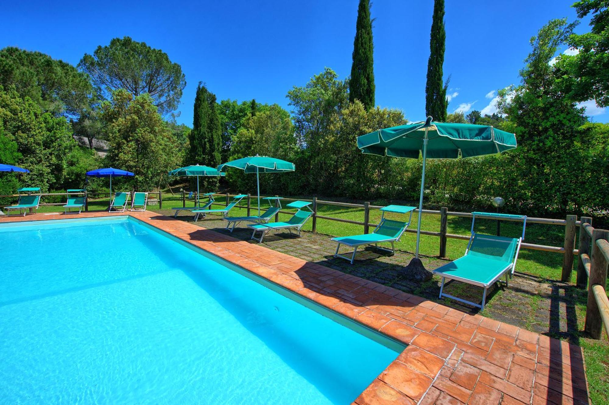 Villa Picchio By Posarellivillas Волтера Екстериор снимка